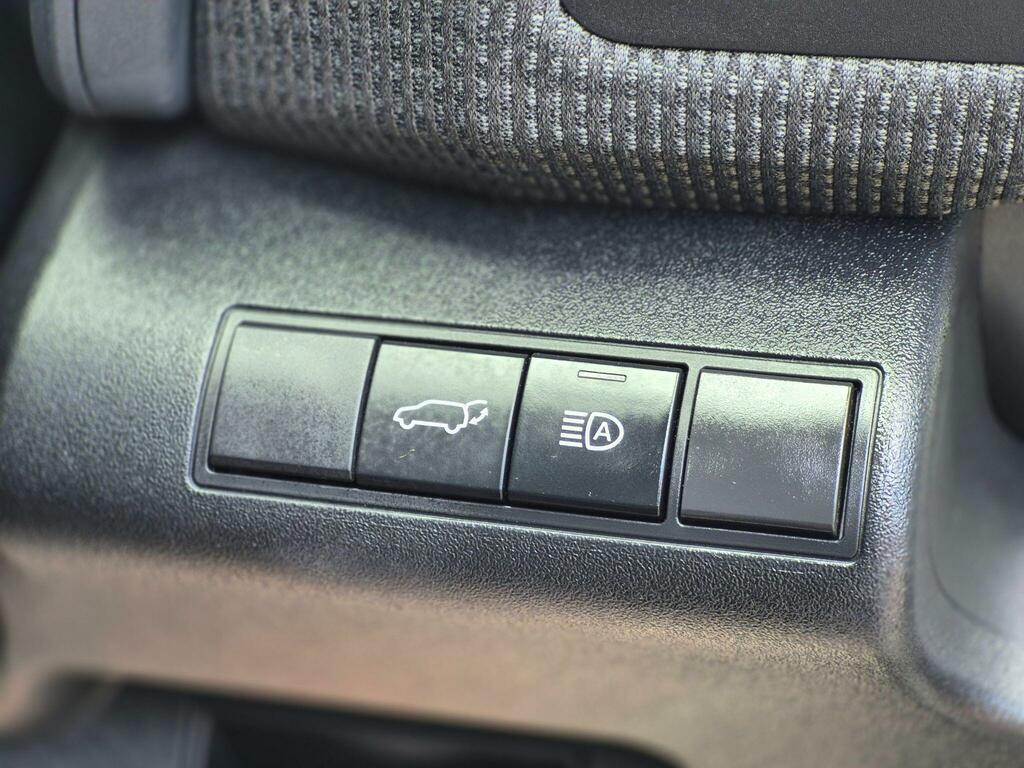 Subaru Solterra Touring U965 Ulez Silver #18