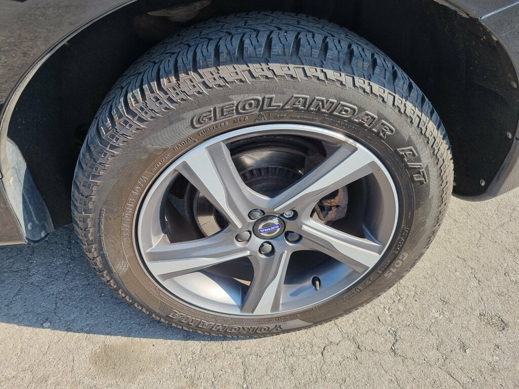 Volvo XC60 Silver #29