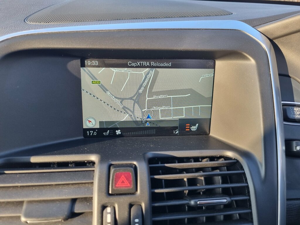 Volvo XC60 Silver #15