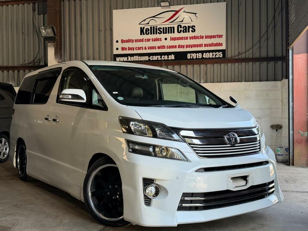 Toyota Vellfire Mpv 3.5 V6 Golden Eyes 2 201414 White #2