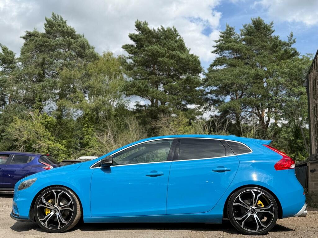 Volvo V40 Volvo V40 1.6 D2 R-design Euro 5 Ss Red #51
