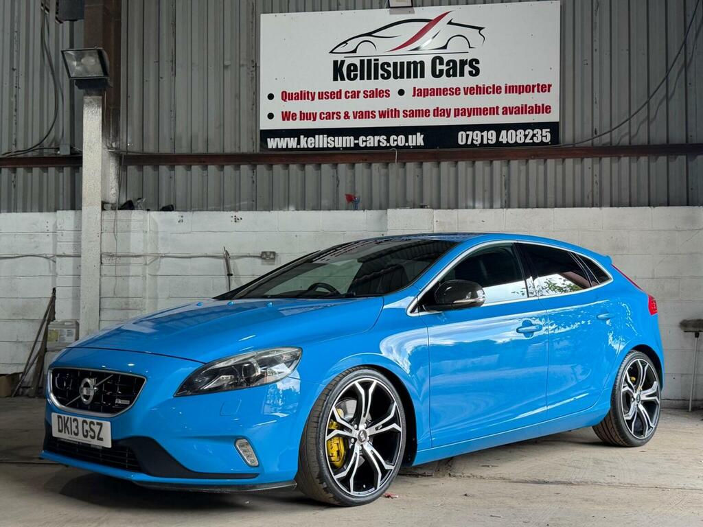 Volvo V40 Volvo V40 1.6 D2 R-design Euro 5 Ss Red #31