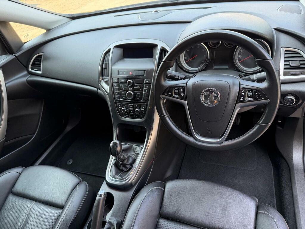 Vauxhall Astra 2.0 Sri Cdti Ss 162 Bhp White #25