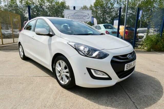 Hyundai I30 2014 1.6 Crdi Blue Drive Style Nav Hatchback D White