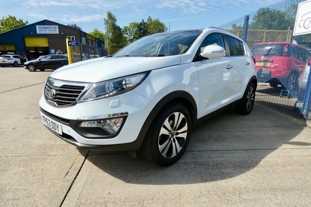 Kia Sportage 2013 1.7 Crdi Ecodynamics 3 Suv White #3