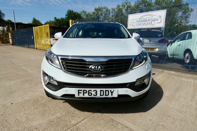 Kia Sportage 2013 1.7 Crdi Ecodynamics 3 Suv White #2