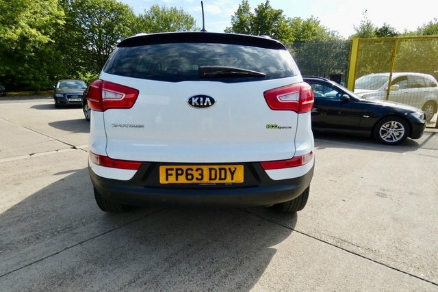 Kia Sportage 2013 1.7 Crdi Ecodynamics 3 Suv White #6