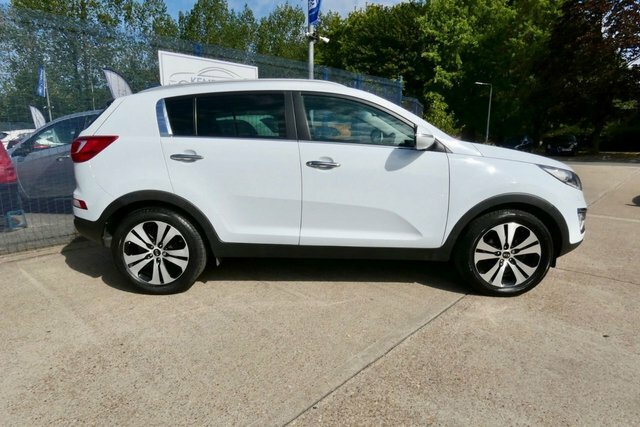Kia Sportage 2013 1.7 Crdi Ecodynamics 3 Suv White #4