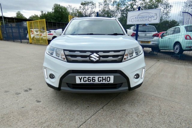 Suzuki Vitara 2016 1.6 Sz-t Suv Euro 6 Ss White #2