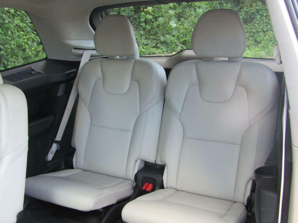 Volvo XC90 H T8 Twin Engine R-design Grey #28