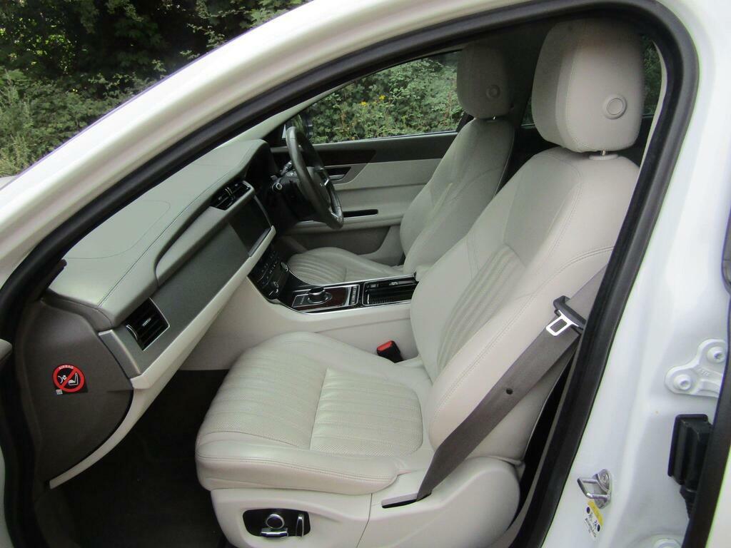 Jaguar XF Xf Portfolio Black #15