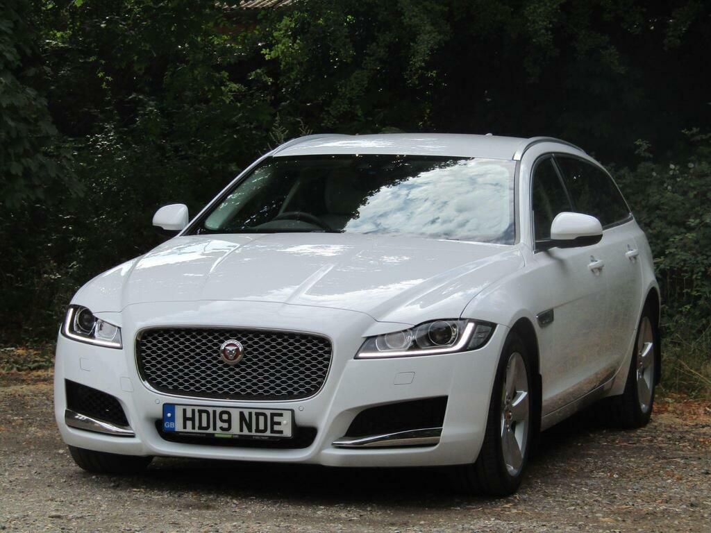 Jaguar XF 2.0I Portfolio Sportbrake Euro 6 S S White #3
