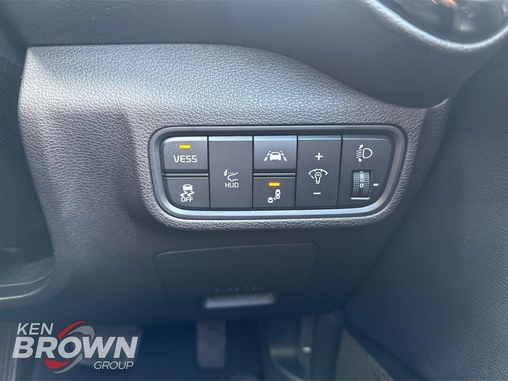 Kia Soul 64Kwh First Edition Suv 201 Bhp Black #19