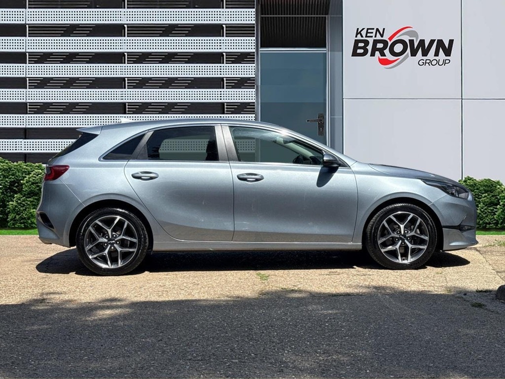 Kia Ceed 1.5 T Gdi 3 Hatchback Dct Silver #5