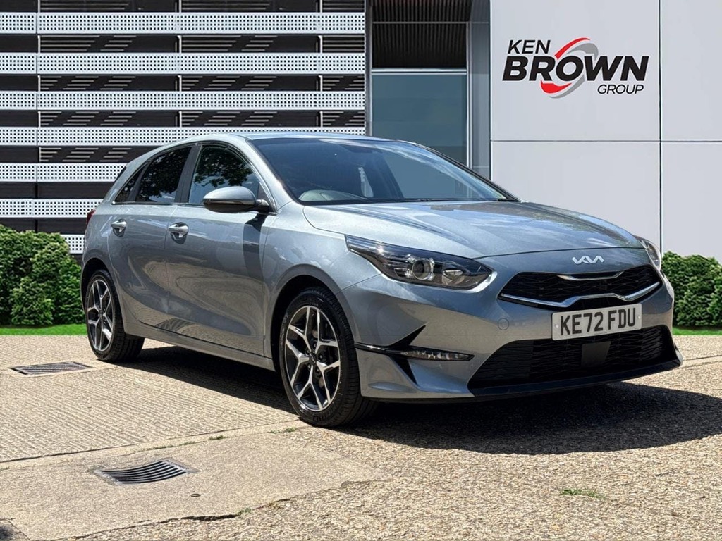 Kia Ceed 1.5 T Gdi 3 Hatchback Dct Silver
