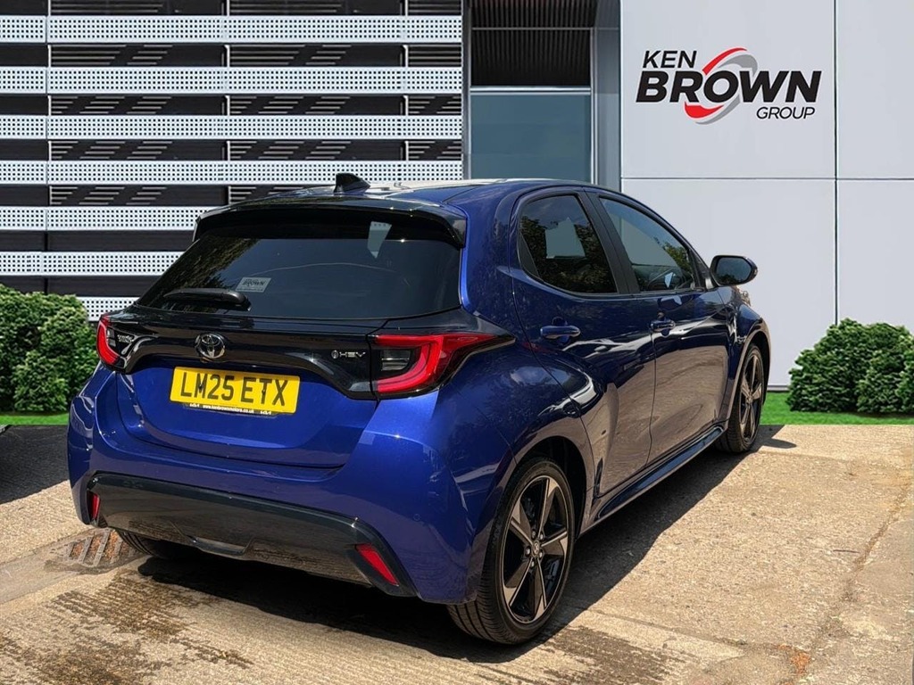 Toyota Yaris 1.5 Vvt H Excel Hatchback Hybrid E Cvt LM25ETX Blue #5