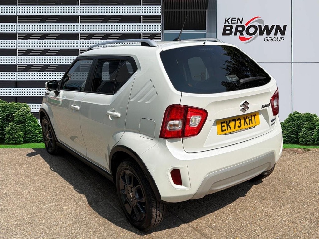 Suzuki Ignis 1.2 Dualjet Mhev Sz5 Hatchback Hybrid M EK73KHT White #2