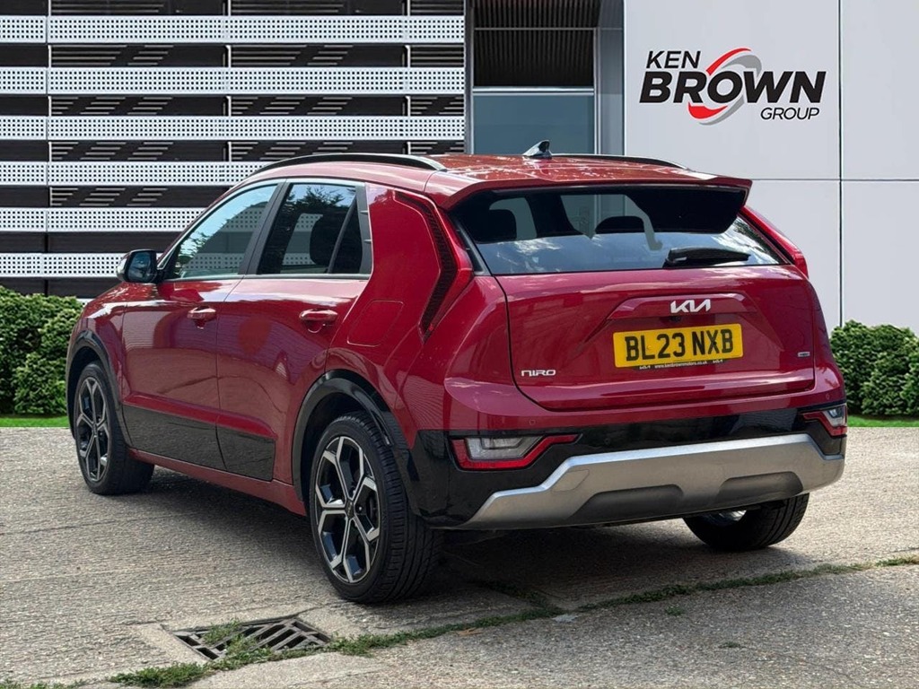 Kia Niro 1.6H Gdi 3 Suv Hybrid Dct BL23NXB Red #2