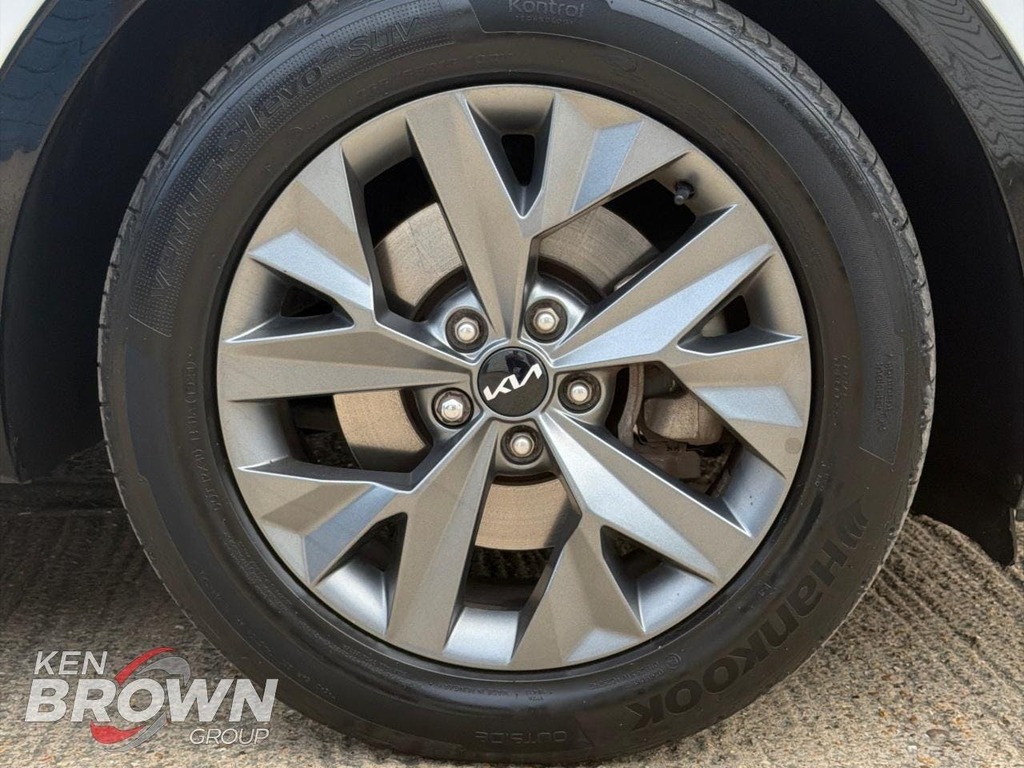 Kia Sportage 2 White #8