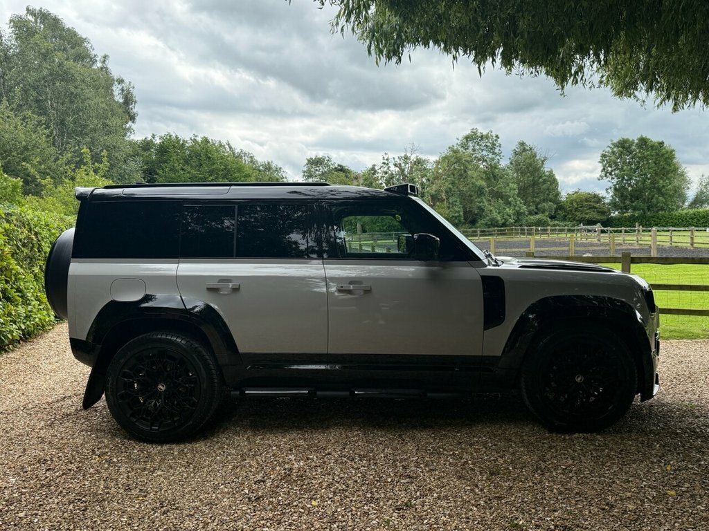 Land Rover Defender 110 Suv Grey #4