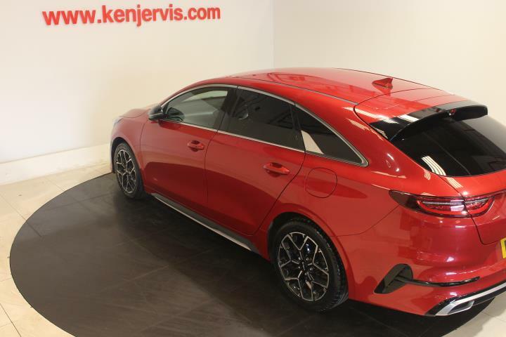 Kia Proceed 1.5 T-gdi Gt-line Shooting Brake Red #4