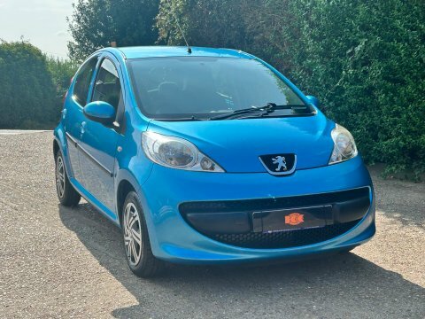 Peugeot 107 Urban 2-Tronic Blue