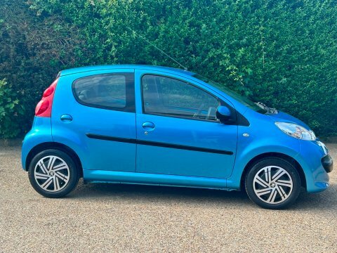 Peugeot 107 Urban 2-Tronic Blue #3