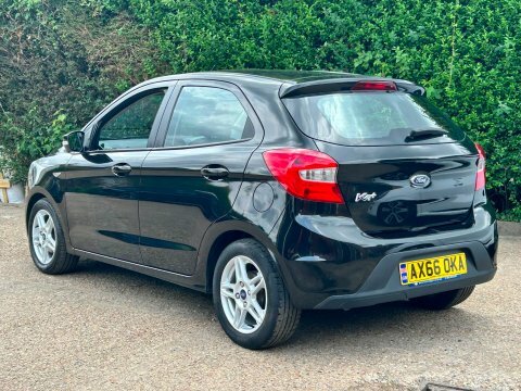 Ford KA+ Zetec Black #4