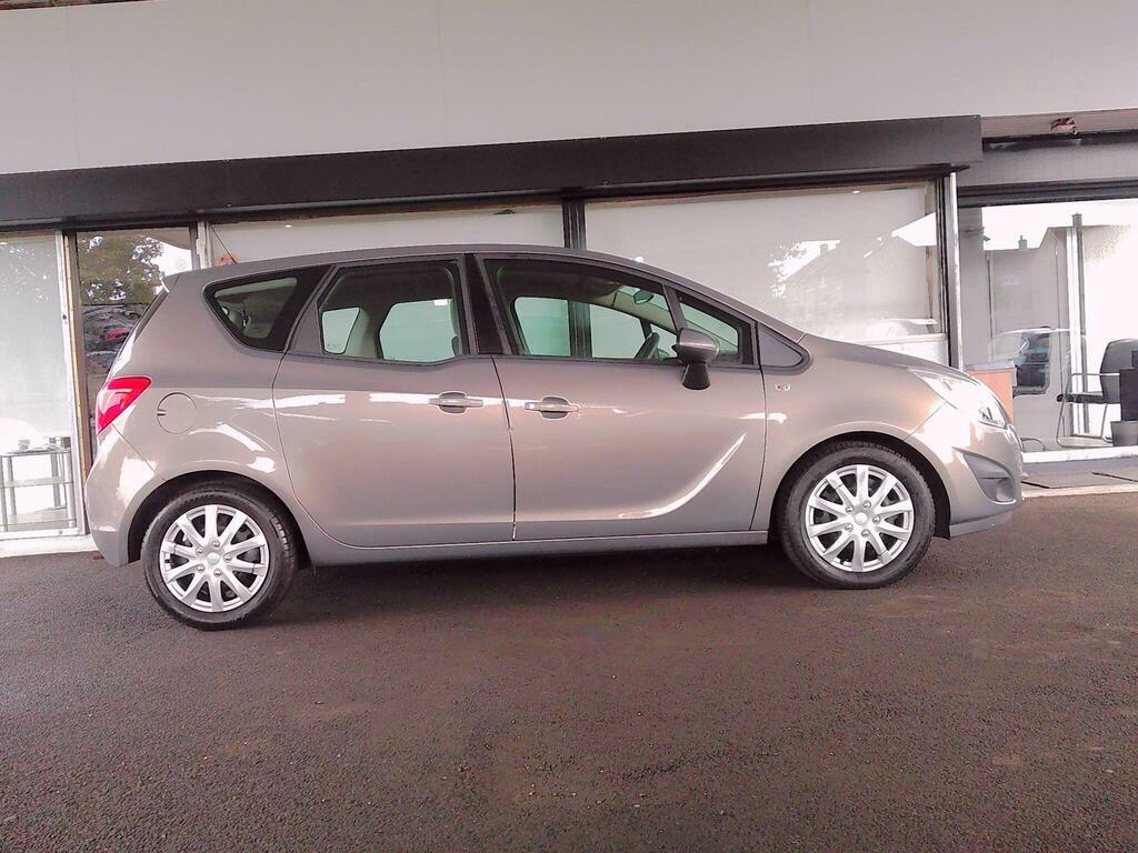 Vauxhall Meriva 1.4T 16V Exclusiv Euro 5 Brown #4