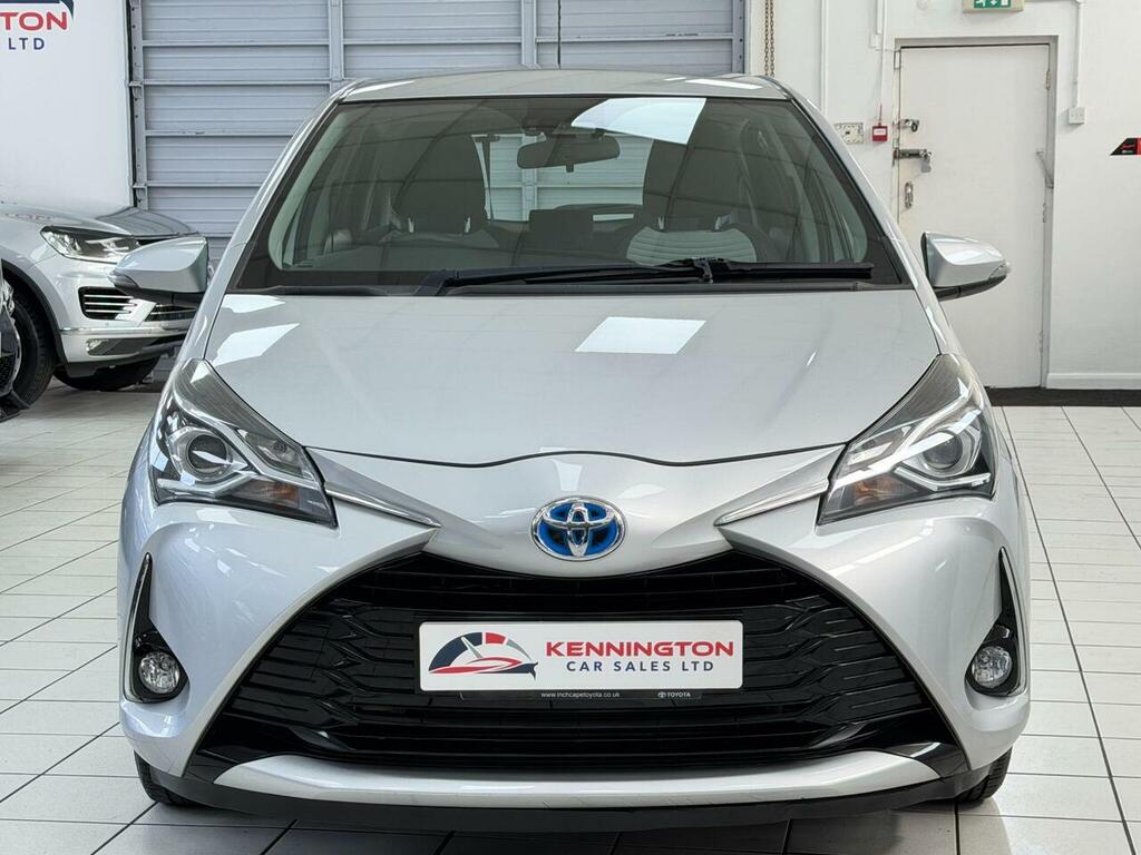 Toyota Yaris 1.5 Vvt-h Icon E-cvt Euro 6 Ss Silver #5