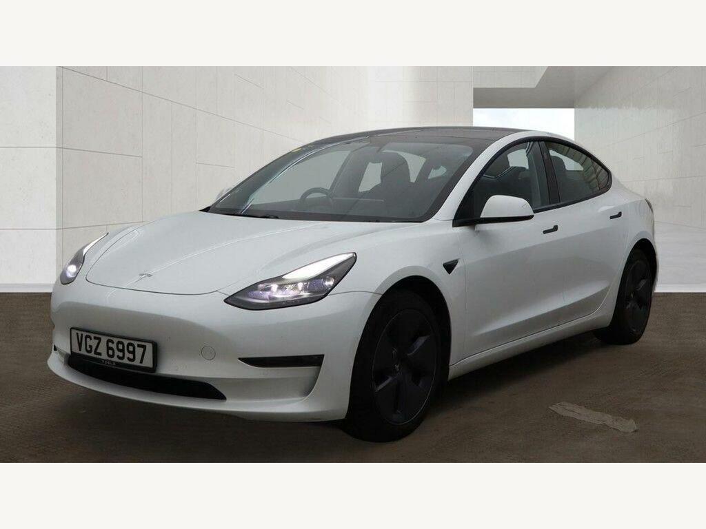 Tesla Model 3 Dual Motor Long Range 4Wde VGZ6997 White