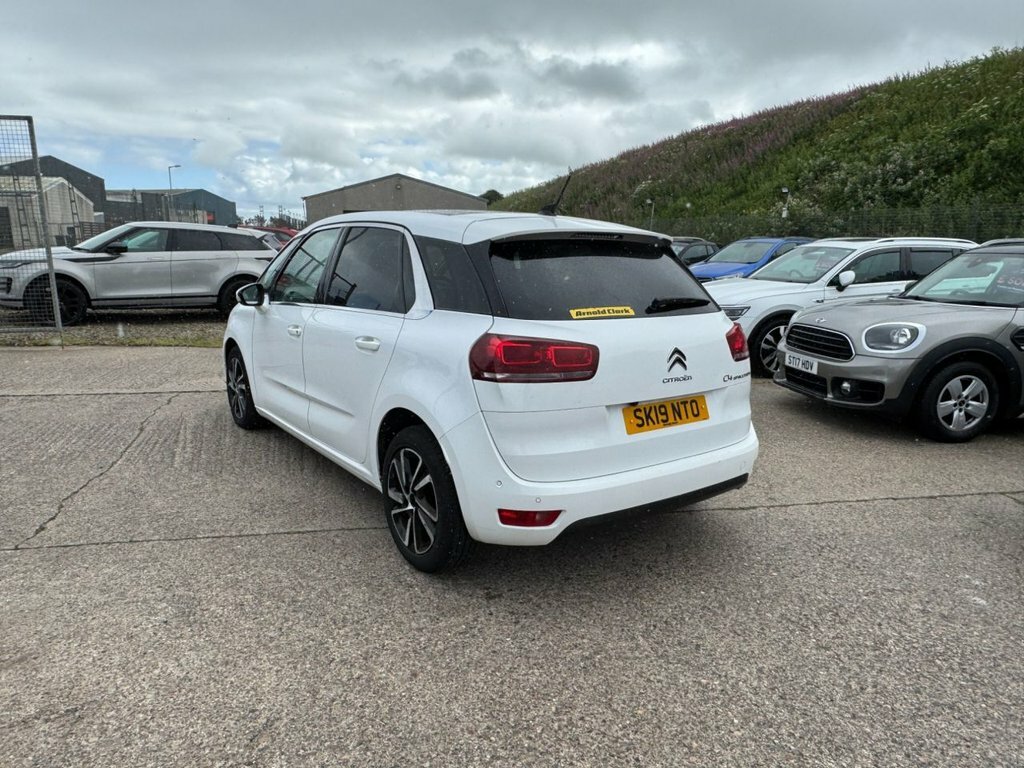 Citroen C4 SpaceTourer 1.5L Flair White #4