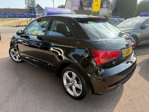 Audi A1 1.6 Tdi Sport CX15NKL #4