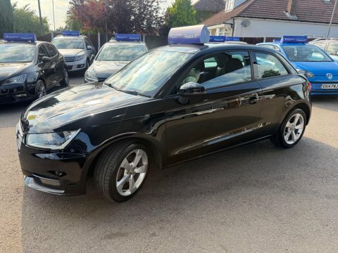 Audi A1 1.6 Tdi Sport CX15NKL #3