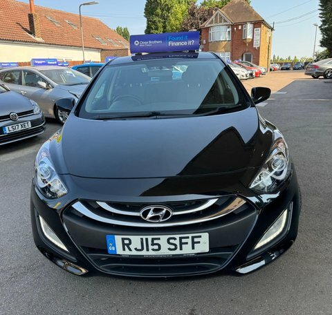 Hyundai I30 1.6 Crdi Blue #2