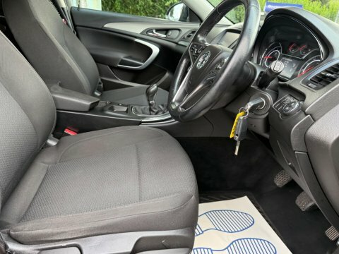 Vauxhall Insignia Hatchback Black #19
