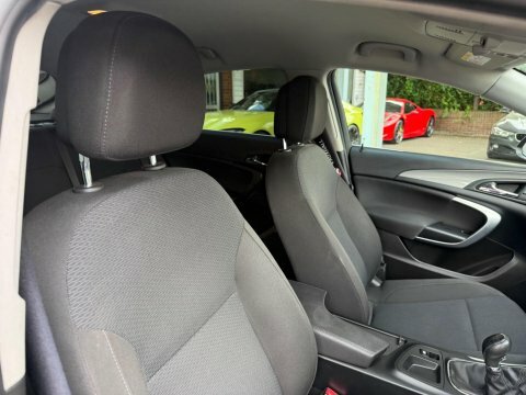 Vauxhall Insignia Hatchback Black #17