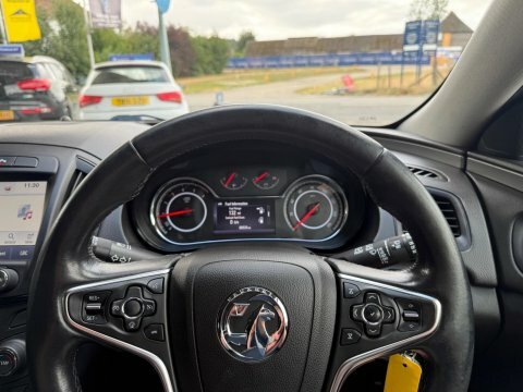 Vauxhall Insignia Hatchback Black #27