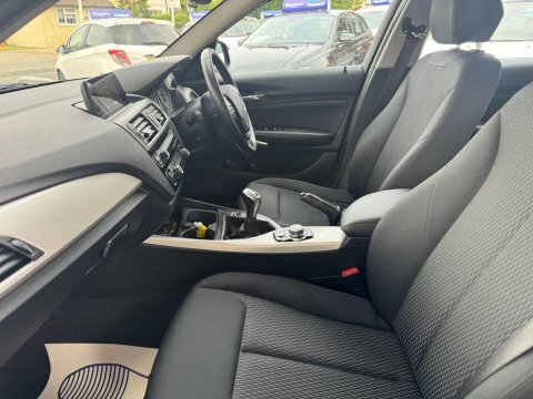 BMW 1 Series M140i White #23