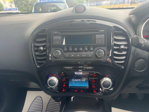 Nissan Juke 1.6 Acenta Premium Pack Red #13