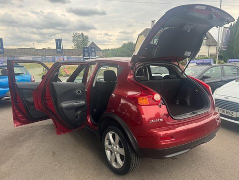Nissan Juke 1.6 Acenta Premium Pack Red #21