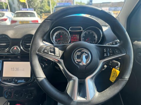 Vauxhall Adam 1.4 16V Glam Euro 5 White #17