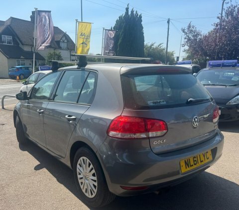 Volkswagen Golf 2.0 Se Tdi 138 Bhp White #2