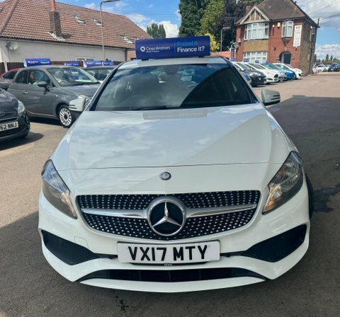 Mercedes-Benz A Class 1.5 A180d Amg White #2