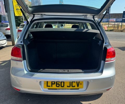 Volkswagen Golf 1.6 Tdi Bluemotion Tech Match Euro 5 Ss White #25