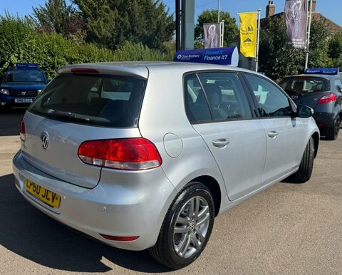 Volkswagen Golf 1.6 Tdi Bluemotion Tech Match Euro 5 Ss White #7