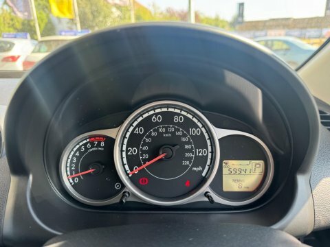Mazda 2 1.3 Tamura Hatchback Euro 5 84 Black #15