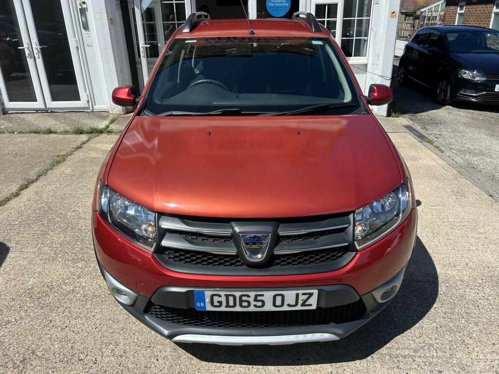 Dacia Sandero Stepway 0.9 Stepway Laureate Tce 90 201565 GD65OJZ Red #2