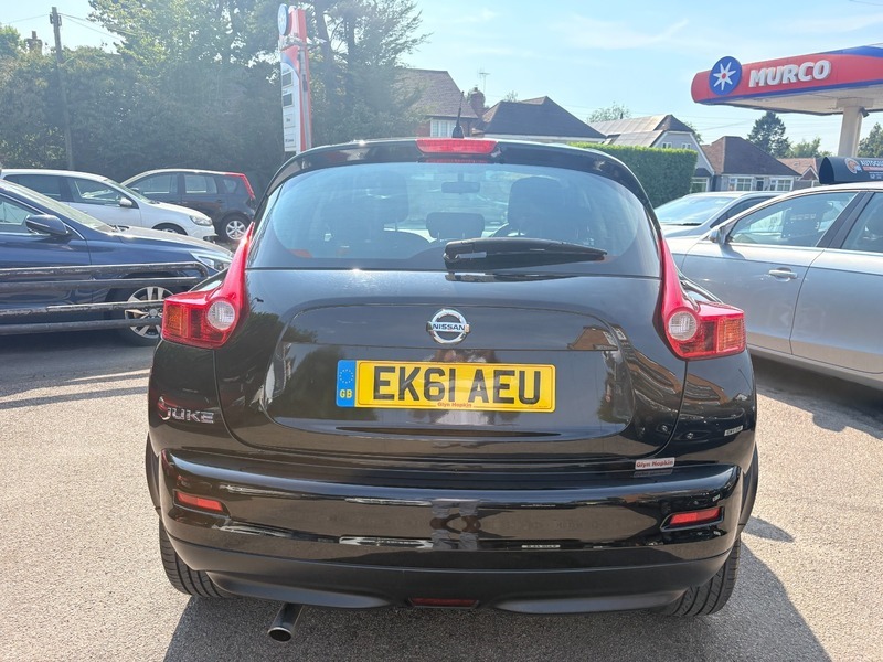 Nissan Juke Acenta Black #4