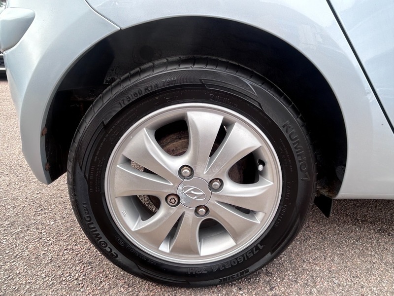 Hyundai I10 Hatchback 1.2 Comfort Euro 4 201160 Grey #28